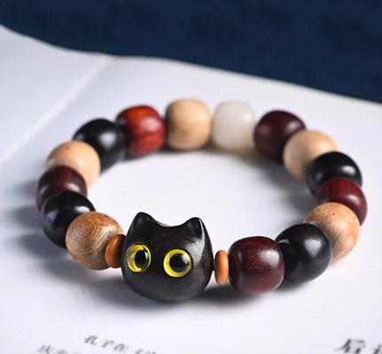 Small Leaf Red Sandalwood Bracelet Cute Cat Engraved Ebony Wood Protection Bracelet