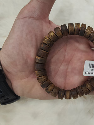 Smooth Texture Wood Bead Bracelet with Diamond Gemstone