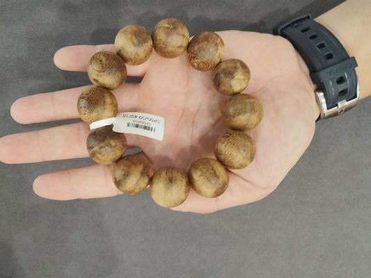 Customized Exquisite Agarwood Bracelet With Printing Option Versatile Accessory