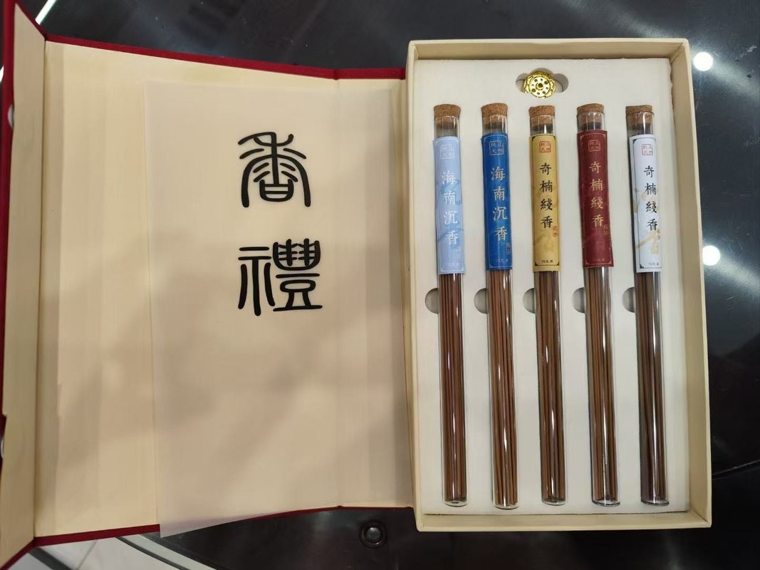Chinese Agarwood Incense Sticks Eaglewood Incense Warm Wood Scent Sustainable