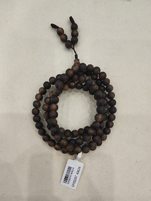 Adjustable 12mm Agarwood Bead Wristlet For Fob Terms And Bead Size