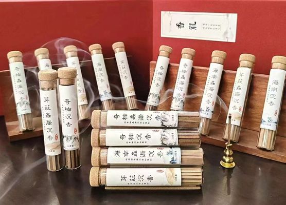 Bom preço Vara de incenso chinesa oblonga de alta classe para relaxamento e auxílio ao sono, com fragrância pura de madeira de agar on-line