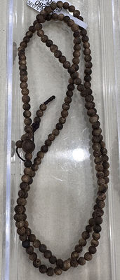 Harga yang bagus Gelang Agarwood yang dapat disesuaikan Kerajinan tradisional dengan estetika modern Ukuran yang dapat disesuaikan dan ukiran khusus on line