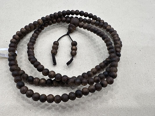 Bon prix Bracelet 100% Naturel en Bois d'Agar avec Taille Réglable pour l'Équilibre Spirituel et le Port Quotidien en ligne