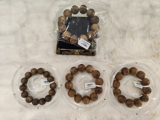 Buen precio Brazalete espiritual 100% natural de Agarwood con tamaño ajustable y fragancia distinta para relajarse en línea